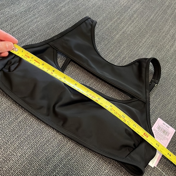 NWT Wild Fable Bikini Top | Keyhole Opening | Removable Pads | Black Swim Top - Picture 9 of 10